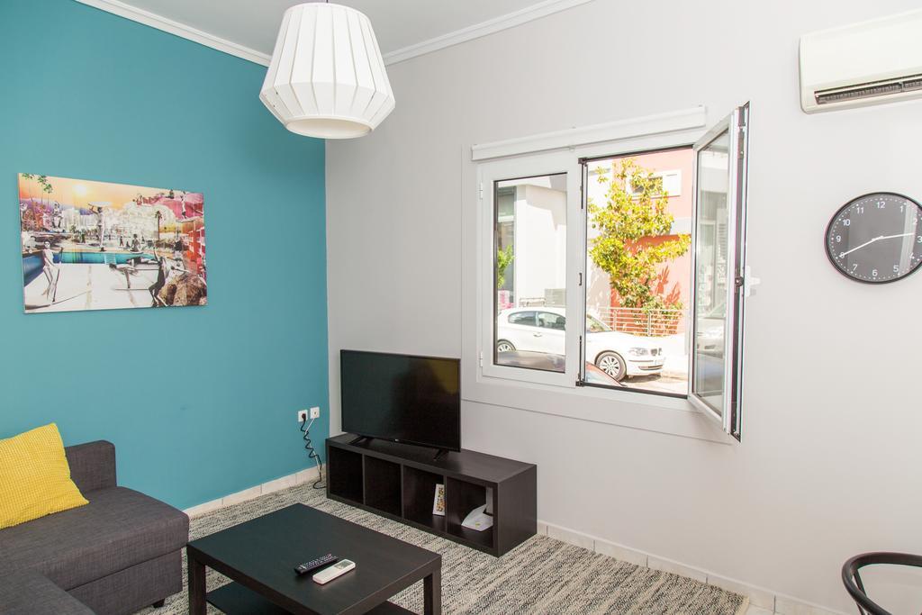 Gazi Area Close To Subway Athen Exterior foto